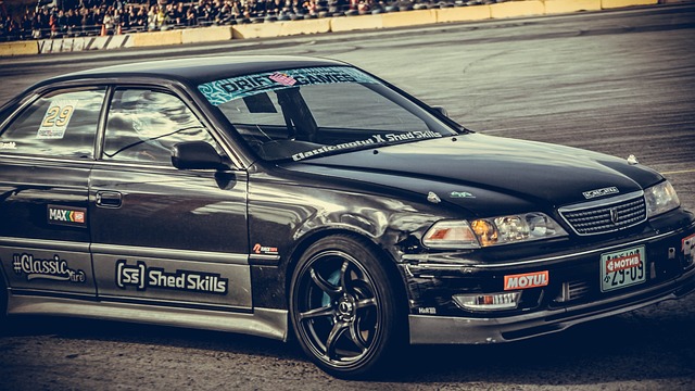 员奋勇前进 员奋勇前进